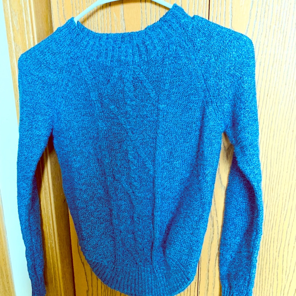 Crew neck sweater